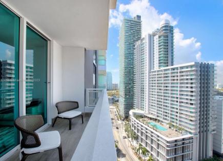 Квартира за 584 412 евро в Майами, США