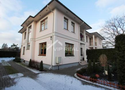 Дом за 2 100 евро за месяц в Юрмале, Латвия