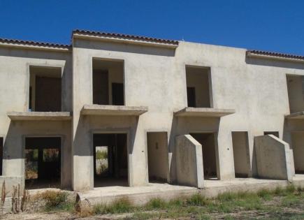 Коммерческая недвижимость за 3 380 000 евро в Пафосе, Кипр