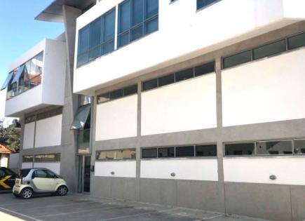 Коммерческая недвижимость за 2 200 000 евро в Лимасоле, Кипр
