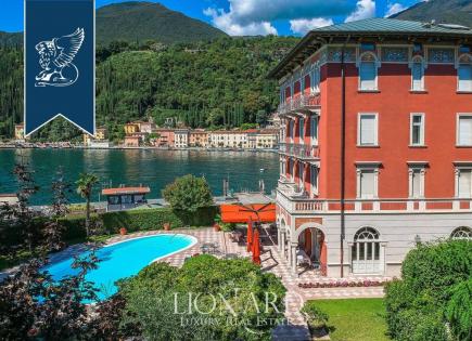 Отель, гостиница за 15 000 000 евро в Брешии, Италия