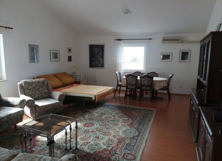 Квартира за 170 000 евро в Премантуре, Хорватия