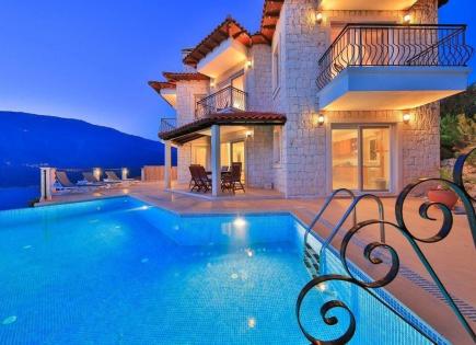 Квартира за 890 000 евро в Каше, Турция