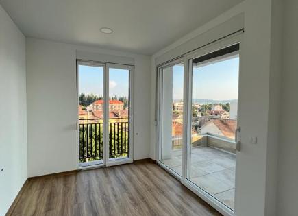 Квартира за 163 400 евро в Тивате, Черногория