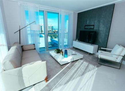 Квартира за 758 205 евро в Майами, США