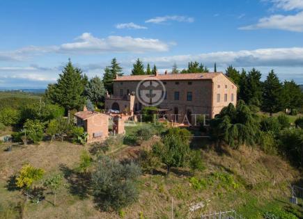 Дом за 2 590 000 евро в Читта-делла-Пьеве, Италия