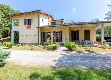 Дом за 450 000 евро в Кастильон-Фиорентино, Италия