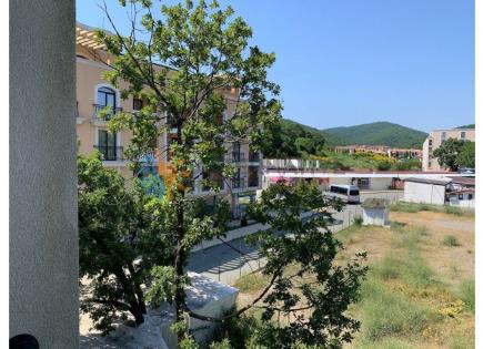 Квартира за 49 900 евро в Елените, Болгария