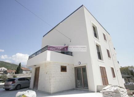 Апартаменты за 368 000 евро в Тивате, Черногория