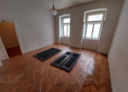 Квартира за 135 000 евро в Пуле, Хорватия