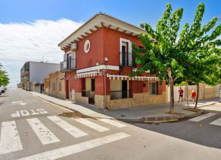 Дом за 203 000 евро в Торре де ла Орадада, Испания