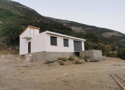 Дом за 179 000 евро в Сутоморе, Черногория