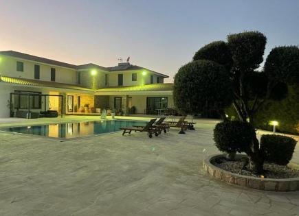 Вилла за 1 640 000 евро в Ларнаке, Кипр
