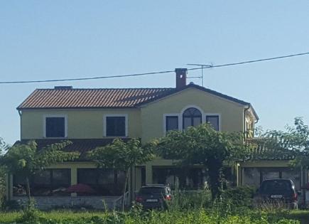 Дом за 1 850 000 евро в Умаге, Хорватия