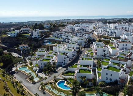Апартаменты за 382 000 евро в Бенаависе, Испания