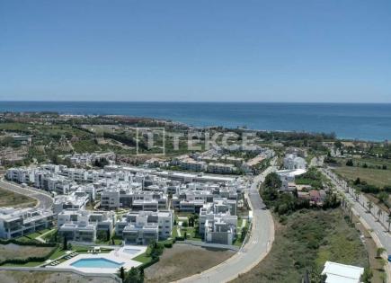 Апартаменты за 441 000 евро в Эстепоне, Испания