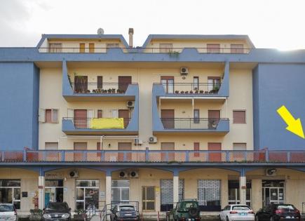 Квартира за 66 000 евро в Скалее, Италия