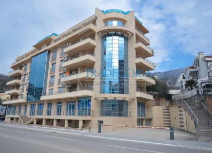 Квартира за 250 000 евро в Бечичи, Черногория