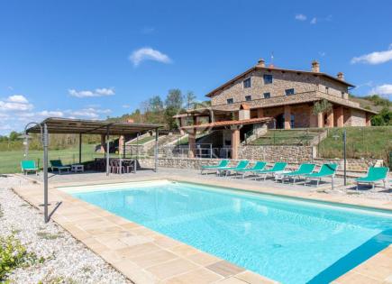 Дом за 1 250 000 евро в Реджелло, Италия