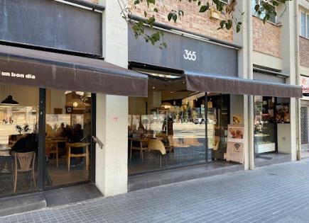 Коммерческая недвижимость за 1 250 000 евро в Барселоне, Испания