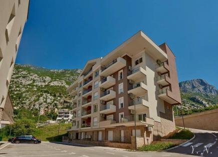 Квартира за 130 000 евро в Доброте, Черногория
