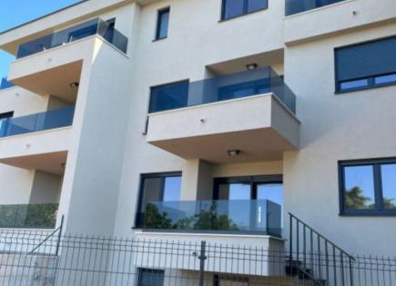 Квартира за 250 000 евро в Порече, Хорватия