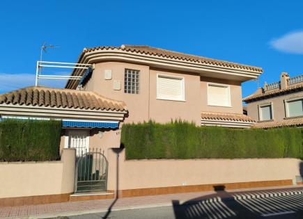 Дом за 286 000 евро в Пунта Приме, Испания