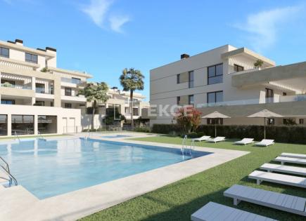 Апартаменты за 327 000 евро в Эстепоне, Испания