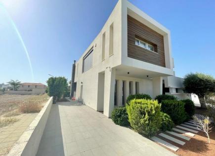 Вилла за 1 400 000 евро в Ларнаке, Кипр