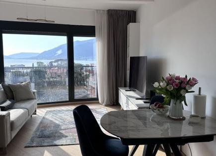 Квартира за 399 000 евро в Тивате, Черногория