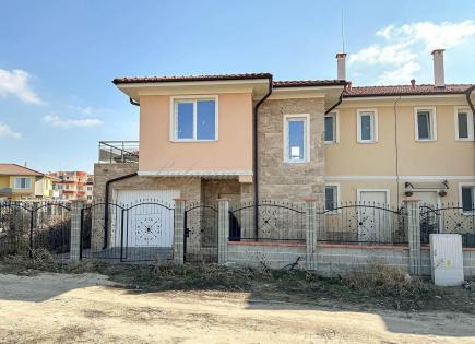 Дом за 215 000 евро в Поморие, Болгария