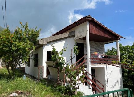 Дом за 49 000 евро в Сутоморе, Черногория