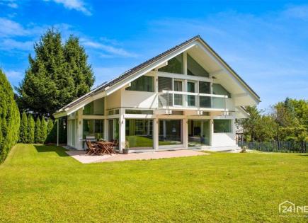 Дом за 899 900 евро в Мариборе, Словения