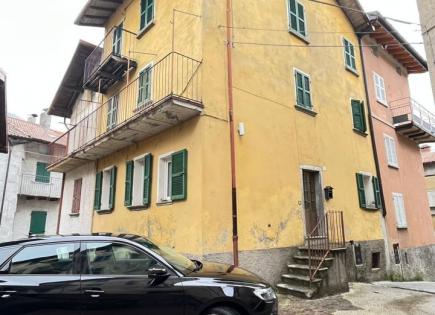 Дом за 55 000 евро у озера Комо, Италия