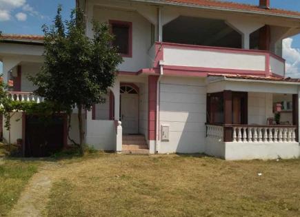 Дом за 265 000 евро в Подгорице, Черногория