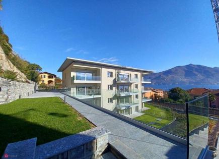 Апартаменты за 650 000 евро в Менаджо, Италия