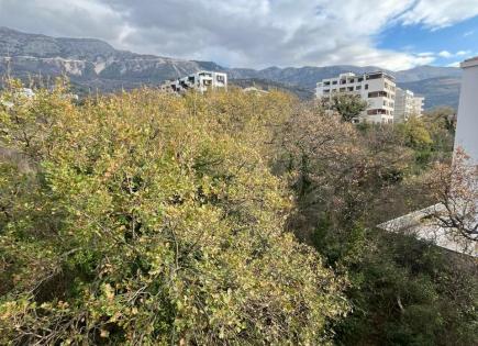 Квартира за 180 000 евро в Бечичи, Черногория