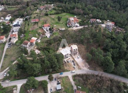 Земля за 185 000 евро в Тивате, Черногория