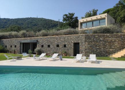 Дом за 3 950 000 евро в Алассио, Италия