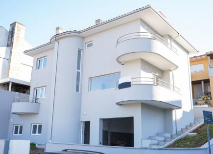 Дом за 650 000 евро в Вила-Нова-ди-Гая, Португалия