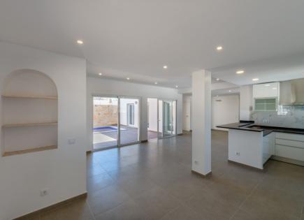 Дом за 650 000 евро в Алгарве, Португалия