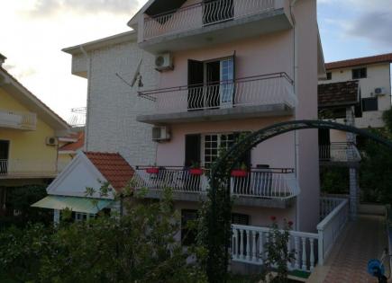 Дом за 527 000 евро в Тивате, Черногория