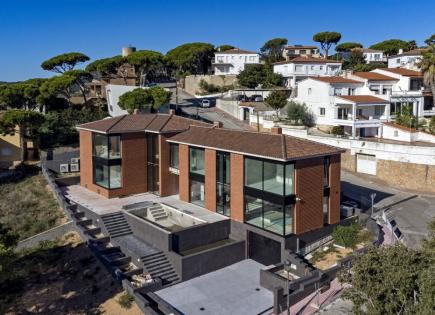 Дом за 2 400 000 евро на Коста-Брава, Испания