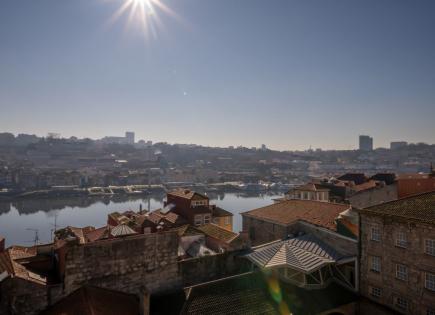 Квартира за 435 000 евро в Порту, Португалия