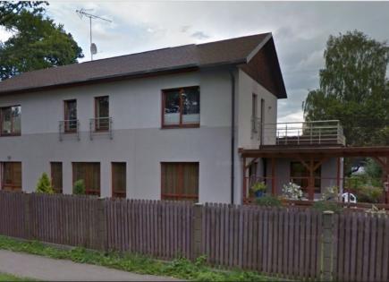 Дом за 440 000 евро в Меллужи, Латвия
