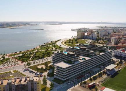 Квартира за 315 000 евро в Баррейру, Португалия