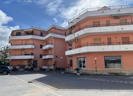 Квартира за 73 000 евро в Скалее, Италия