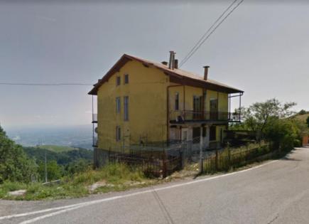 Дом за 350 000 евро в Италии