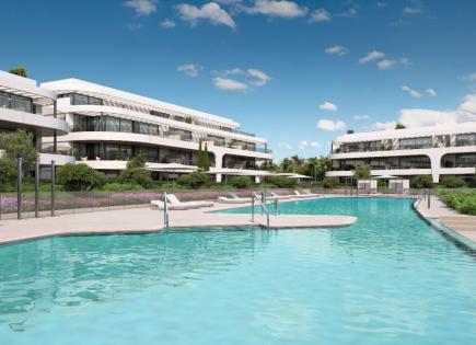 Апартаменты за 545 000 евро в Эстепоне, Испания