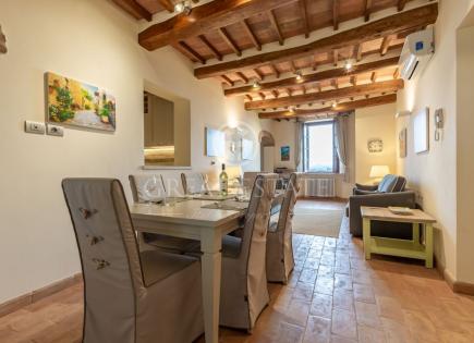 Апартаменты за 540 000 евро в Четоне, Италия